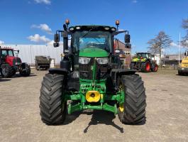 John Deere 6155R Traktor