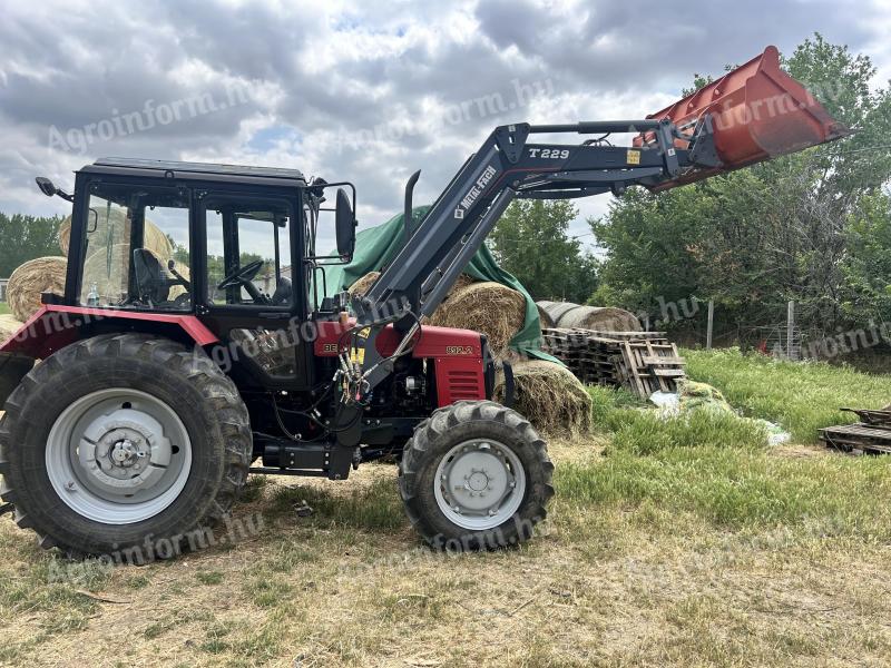 Běloruský traktor MTZ 892.2 na prodej