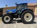 Traktor New Holland TM190