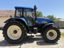 Traktor New Holland TM190