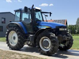 New Holland TM165 traktor