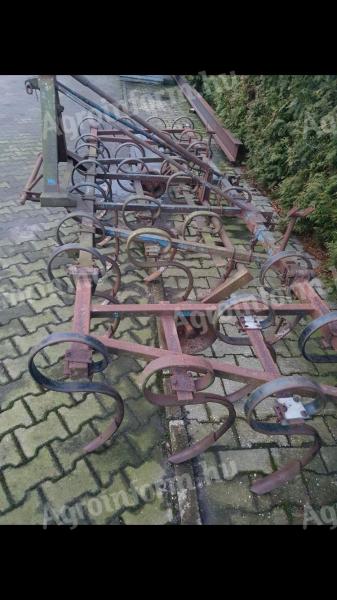 Gruber cultivator, large spring tine