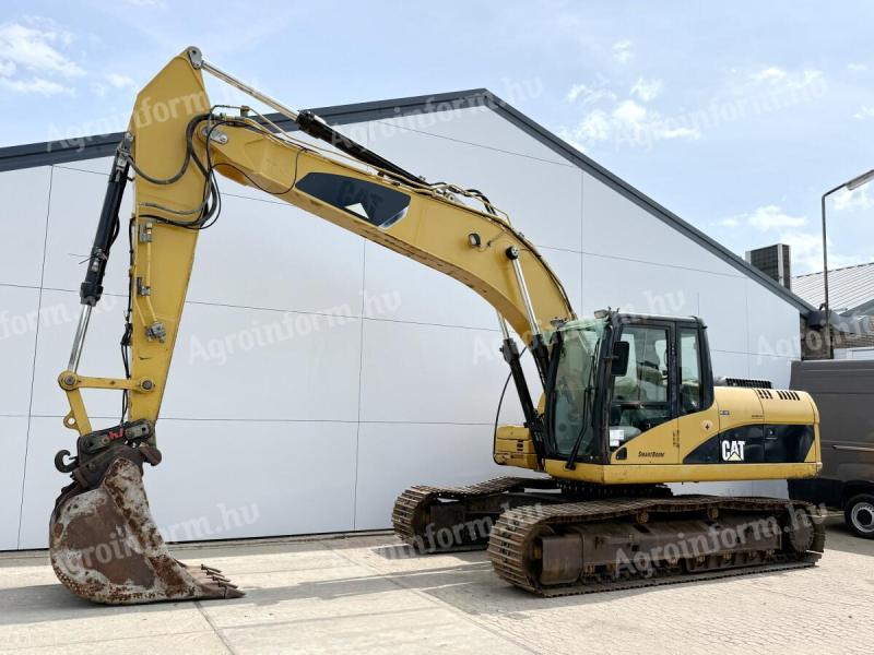 Caterpillar 323DL / 2008 / 10.044 hours / Leasing from 20%