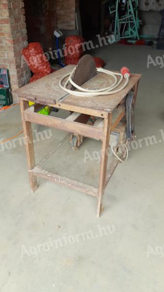 Table circular saw
