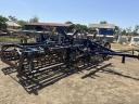 Farmet compactor