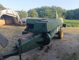 Fortschritt K454 kis kocka bálázó