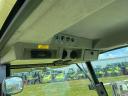 Claas Jaguar 860 walk-behind wheel loader - Claas PU 300 with pick-up adapter