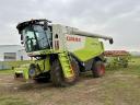Claas LEXION 750 combine with Claas V750 AC grain table