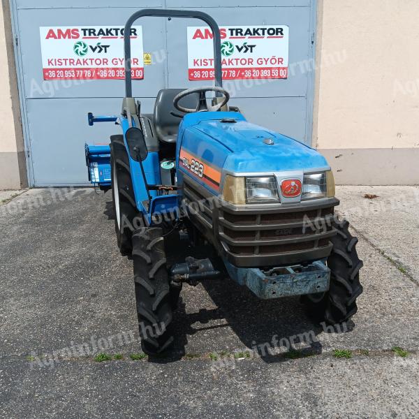 Iseki TF223 z napędem na wszystkie koła, ciągnik 22 Le ze wspomaganiem kierownicy, glebogryzarka 140 cm