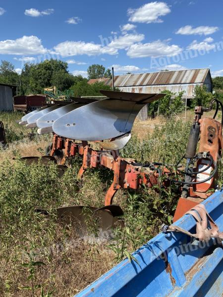 Plug rotativ alternativ cu 4 capete Vogelnoot