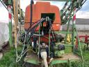 Spraying machine