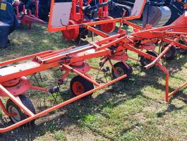 KUHN GF 6502 Rendterítő