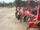 Vogel-Noot slotted alternately rotating plough