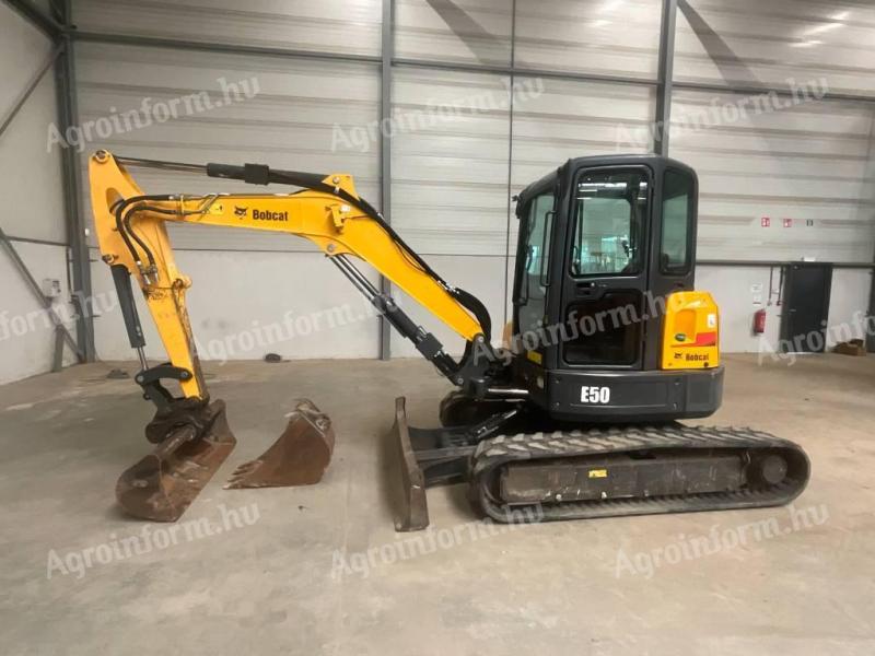 Bobcat E 50 / 2016 / 2.117 h operating hours / Leasing from 20%