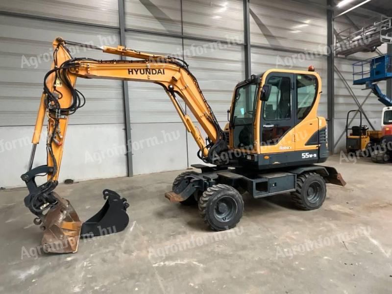 Hyundai Robex 55 W-9 Powertilt / 2014 / 2.400 hours / Leasing from 20%