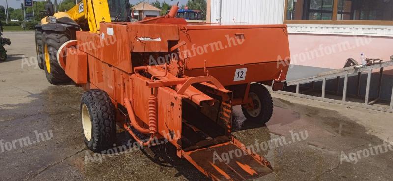 Sipma small cube baler