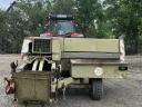 Fortschritt K454 small cube baler