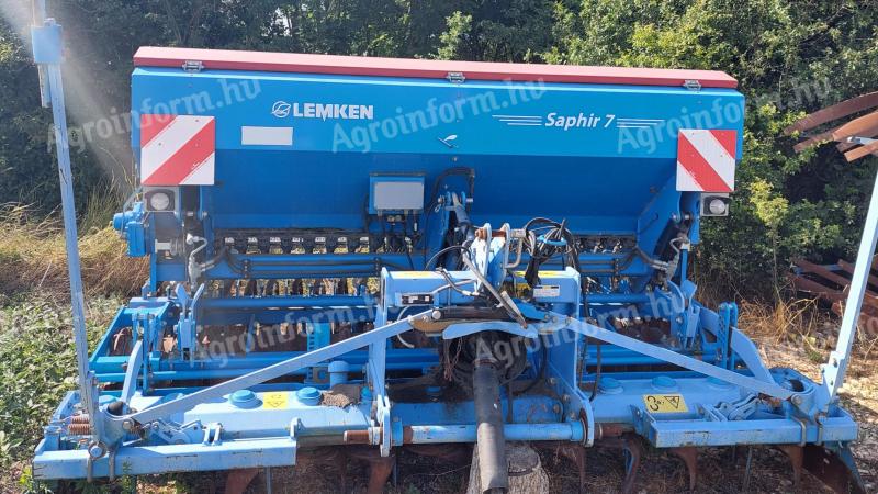 Lemken Saphir 7 seed drill