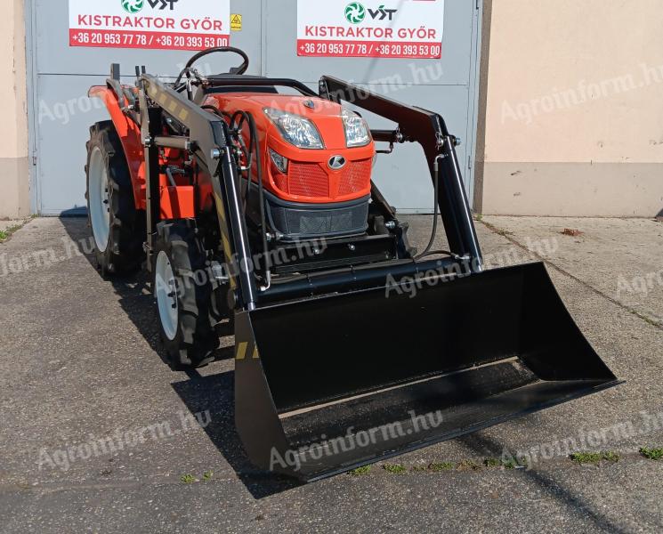 Kubota KT210 all-wheel drive, 21 HP small tractor with front loader