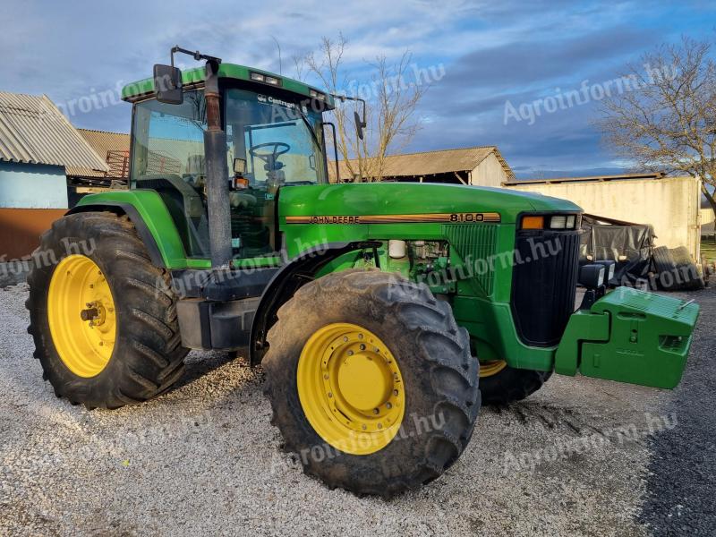 John Deere 8100 tractor