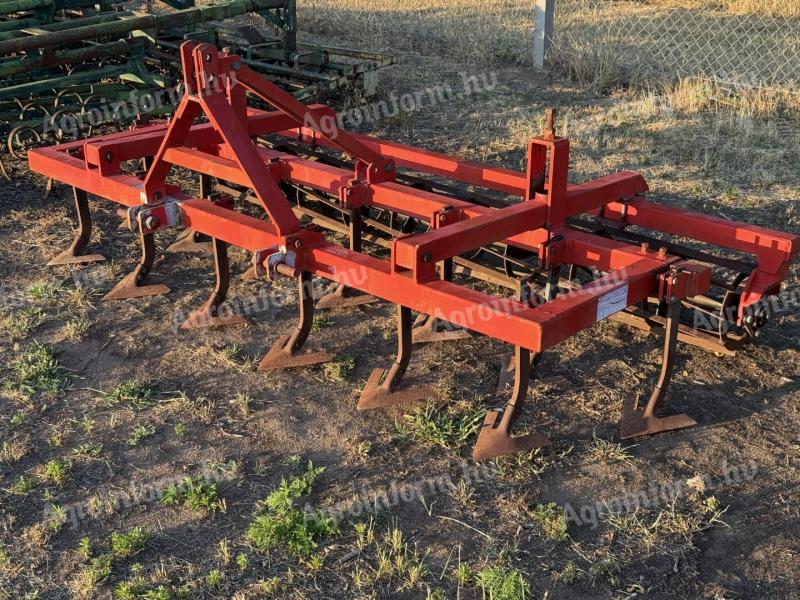 Vine / field cultivator