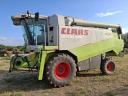 Claas 420 Lexion combine harvester