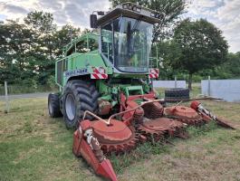 Deutz-Fahr 400 silozó Gigant 400