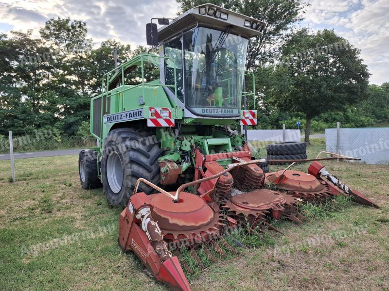 Deutz-Fahr 400 silo Gigant 400