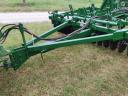Field cultivator, gruber