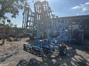 Omikron 4,2 m trailed excavator