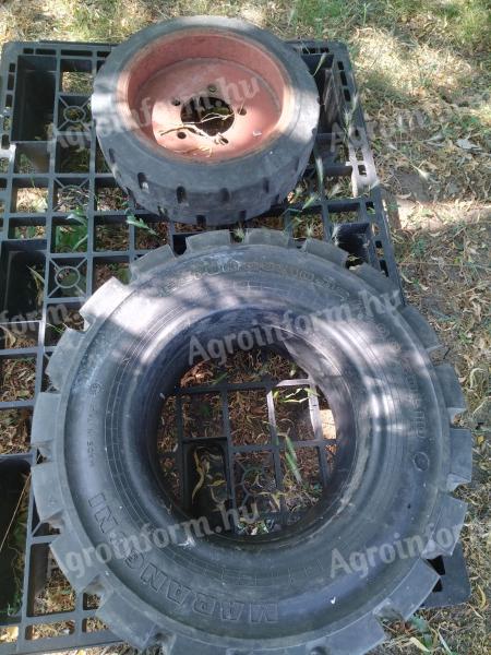 Forklift without hose rubber