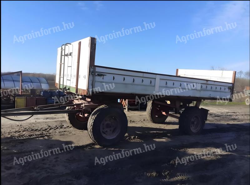 IFA trailer with tipper