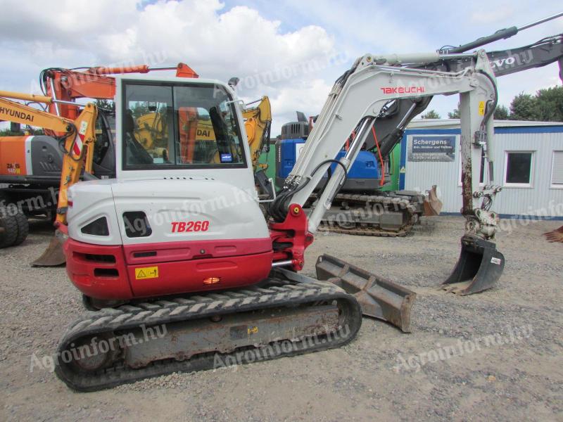 Takeuchi TB260 / 2018 / 2 247 hours / Powertilt / Leasing from 20%