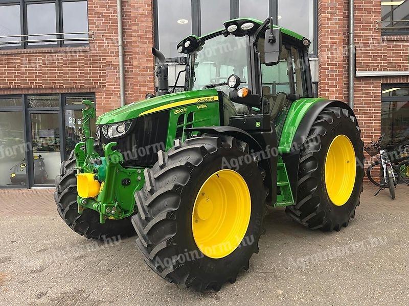 John Deere 6120M
