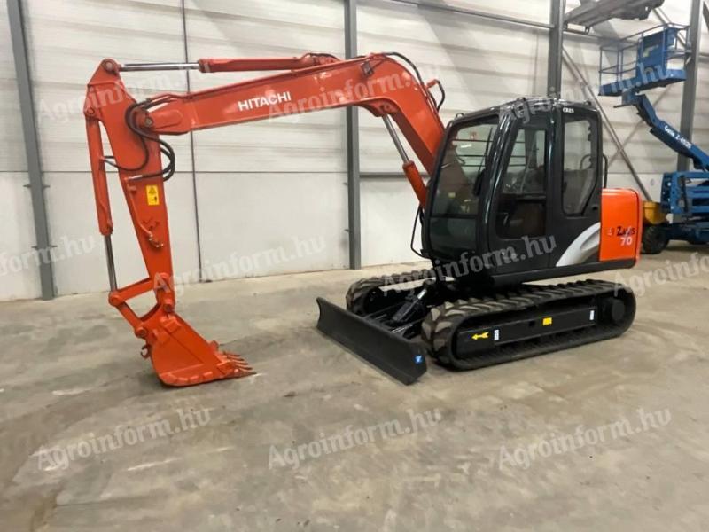 Hitachi ZX 70 /2012 / 3.811 h / Leasing from 20%