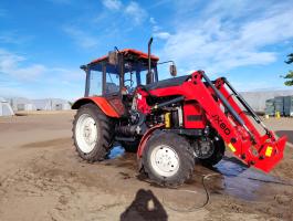 MTZ 920.3 + Blackbull JX 80 homlokrakodó