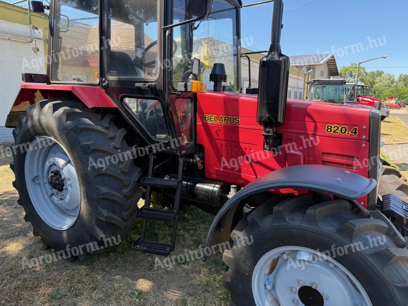 MTZ-820.4 tractor