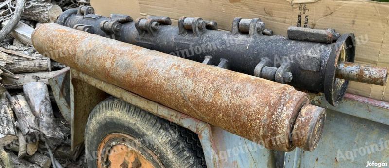 Crushing / Mulching knife-edge support shaft