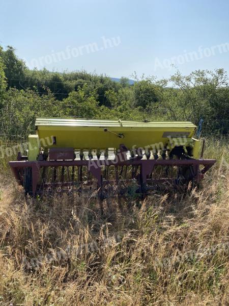 Prodej 17řádkového secího stroje