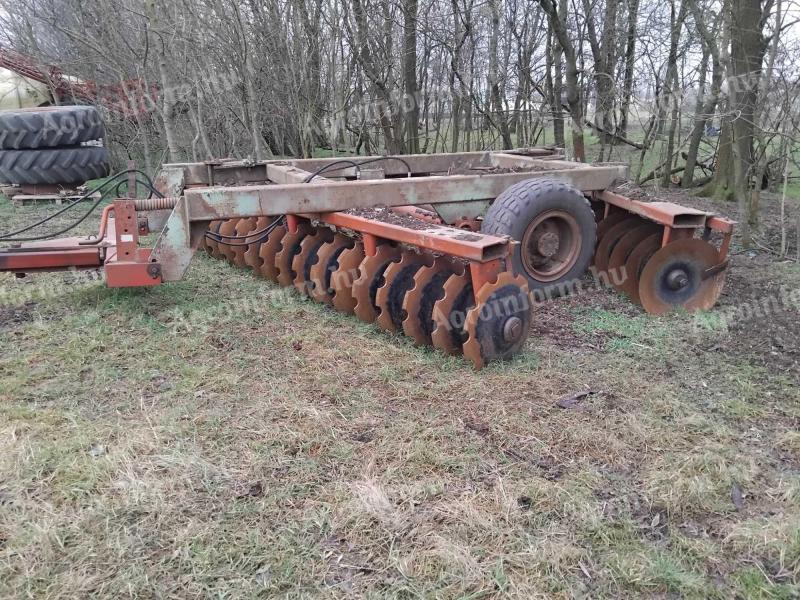 IH 5.2 as tárcsa eladó