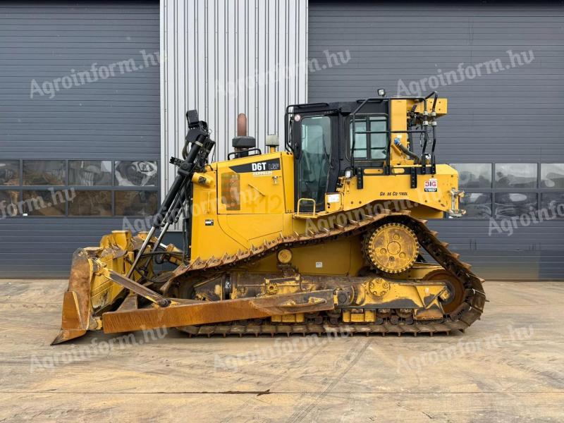 Caterpillar D6T LGP / 2018 / 14 029 hours / Leasing from 20%