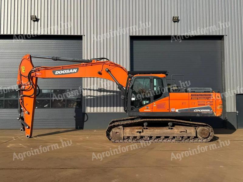 Doosan DX255NLC-5 / 2019 / 3662 operating hours / Leasing from 20%