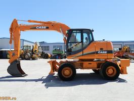 Case WX145 gumikerekes kotrógép