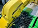 John Deere 9700 Feldhäcksler - selbstfahrender Silagehäcksler