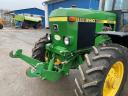 John Deere 3140