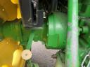 John Deere 3140