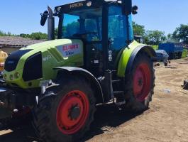 Claas Arion 420