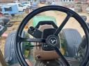 John Deere 7820