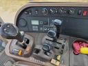 John Deere 7820