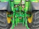 John Deere 6230 Premium tractor with front loader